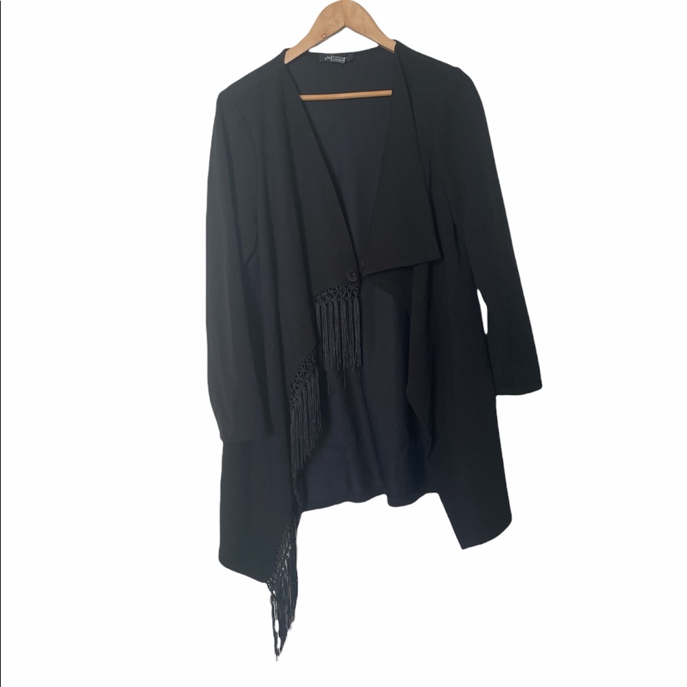 💎 Magnificent black light jacket with fringes. (Tassels)